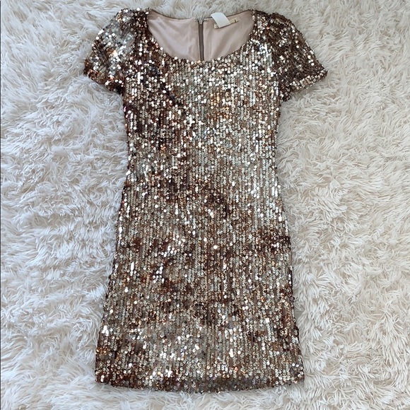 Dresses & Skirts - sequin party dress